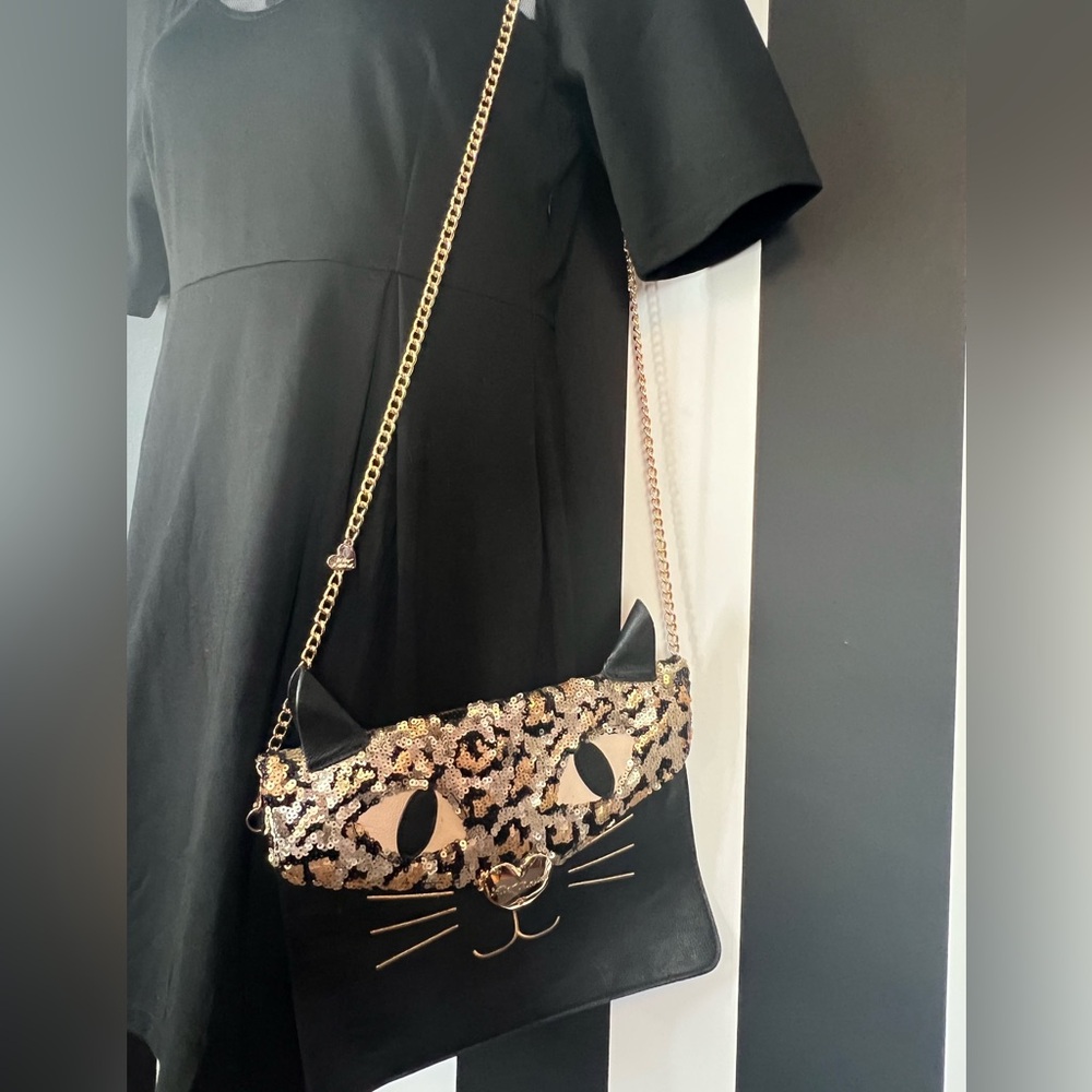 Betsey Johnson NWOT Leopard Sequin Cat Face Crossbody Bag with Removable Strap